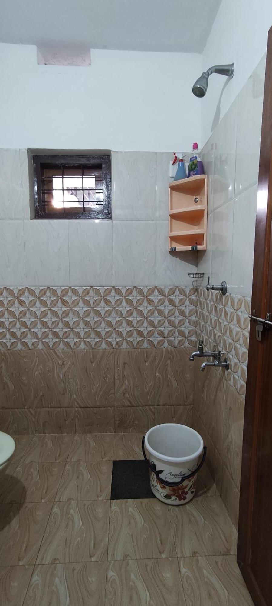 Koonamparayil Home Stay Munnar Anaviratty-Family Only Exterior foto